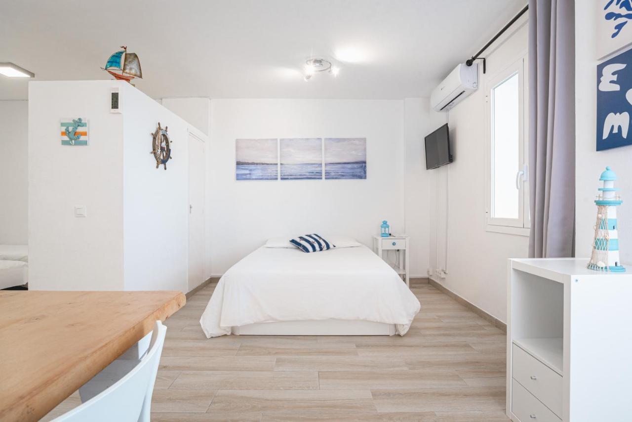 Spondylus Apartment เอมปูเรียบราบา ภายนอก รูปภาพ